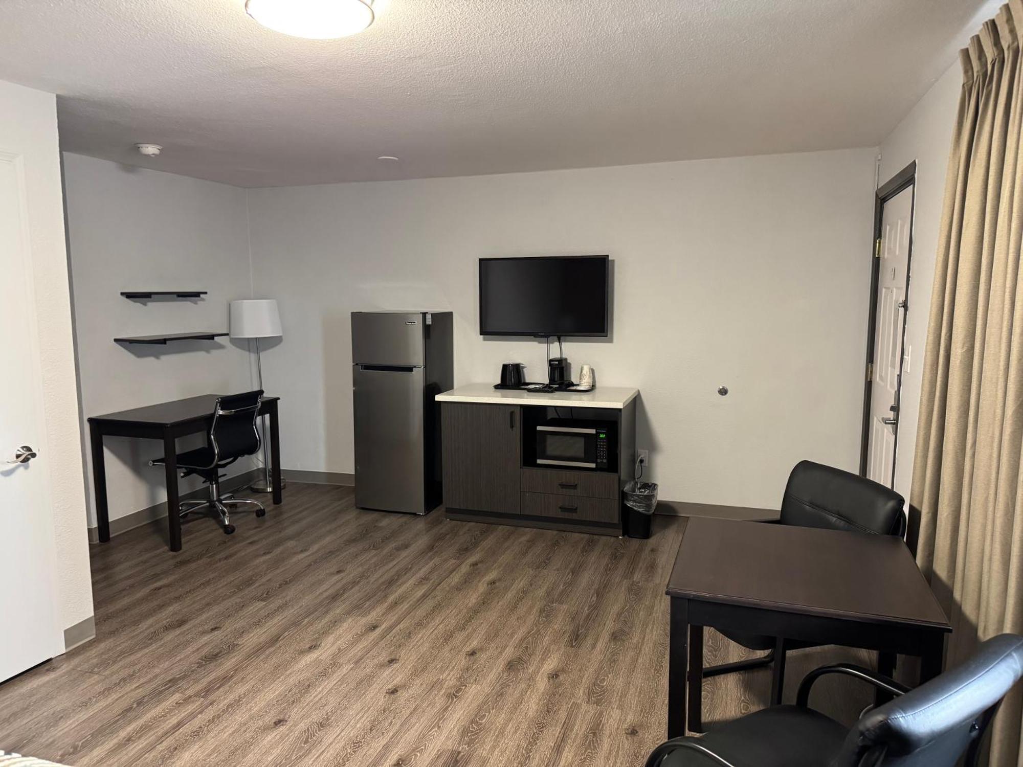 Studio 6 Suites Vancouver Wa Waterfront Экстерьер фото