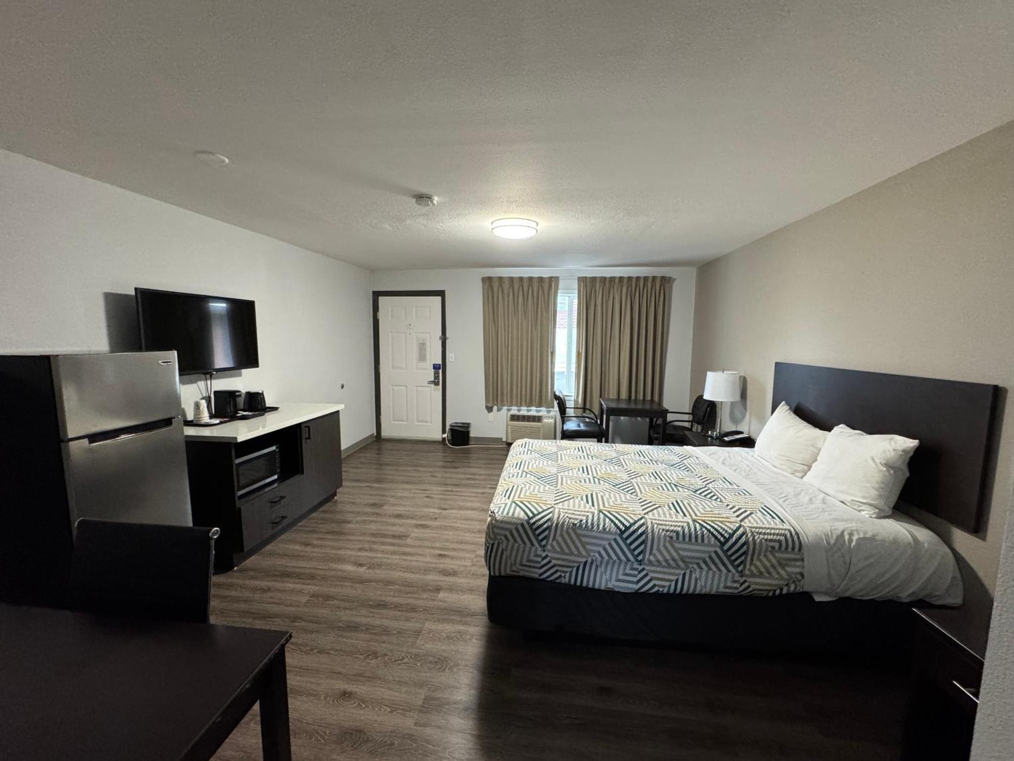 Studio 6 Suites Vancouver Wa Waterfront Экстерьер фото